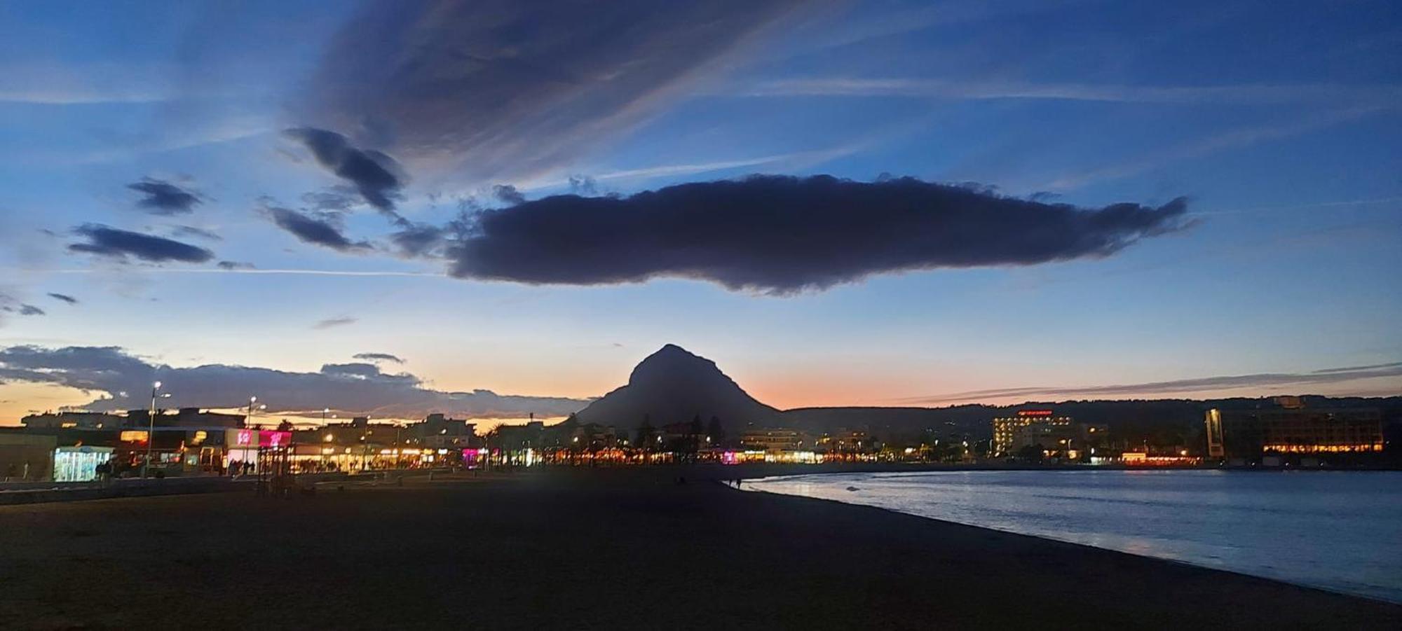 Mar-Beach Front Apartment In Jávea Zewnętrze zdjęcie